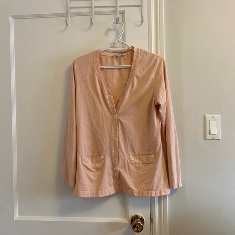 Tilley size small